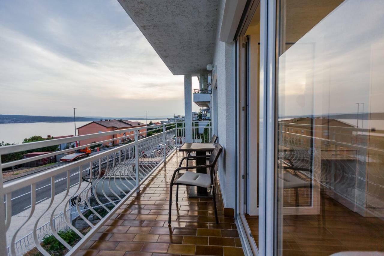 Apartmani Kristijan Crikvenica Exterior photo